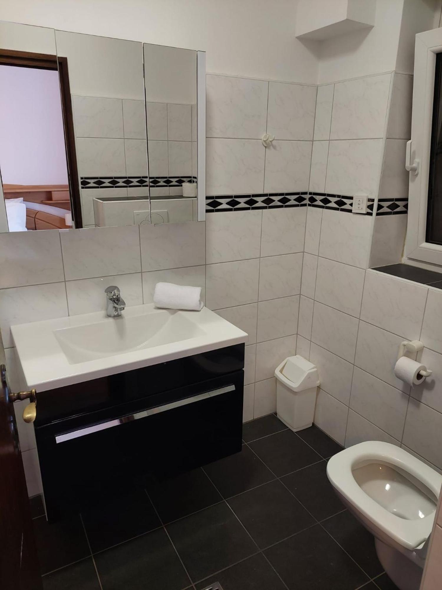 Apartman Nada 3 Crikvenica Ngoại thất bức ảnh